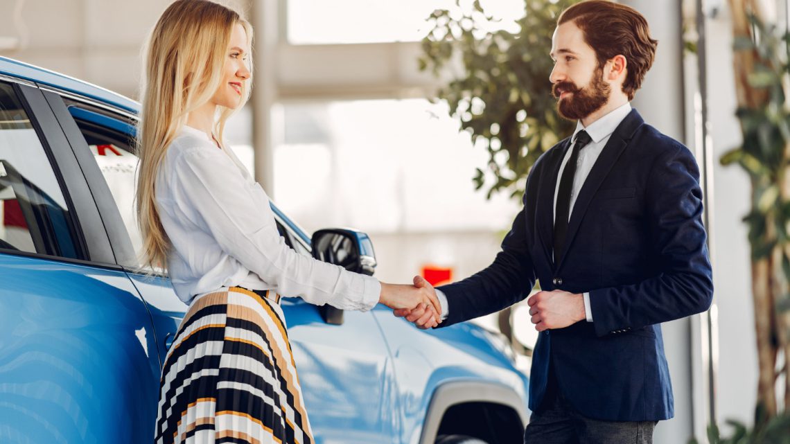 Leasing samochodu dla firm – jakie korzyści przynosi w praktyce?