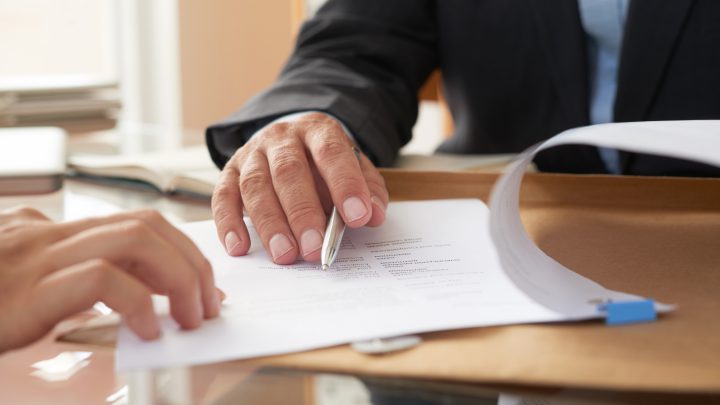 Obligacje skarbowe jako sposób na dywersyfikację portfela inwestycyjnego – Jak to działa w praktyce?