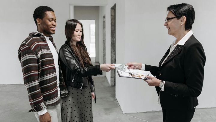 Kredyt hipoteczny w czasach hiperinflacji – jak zabezpieczyć wartość nieruchomości i rat